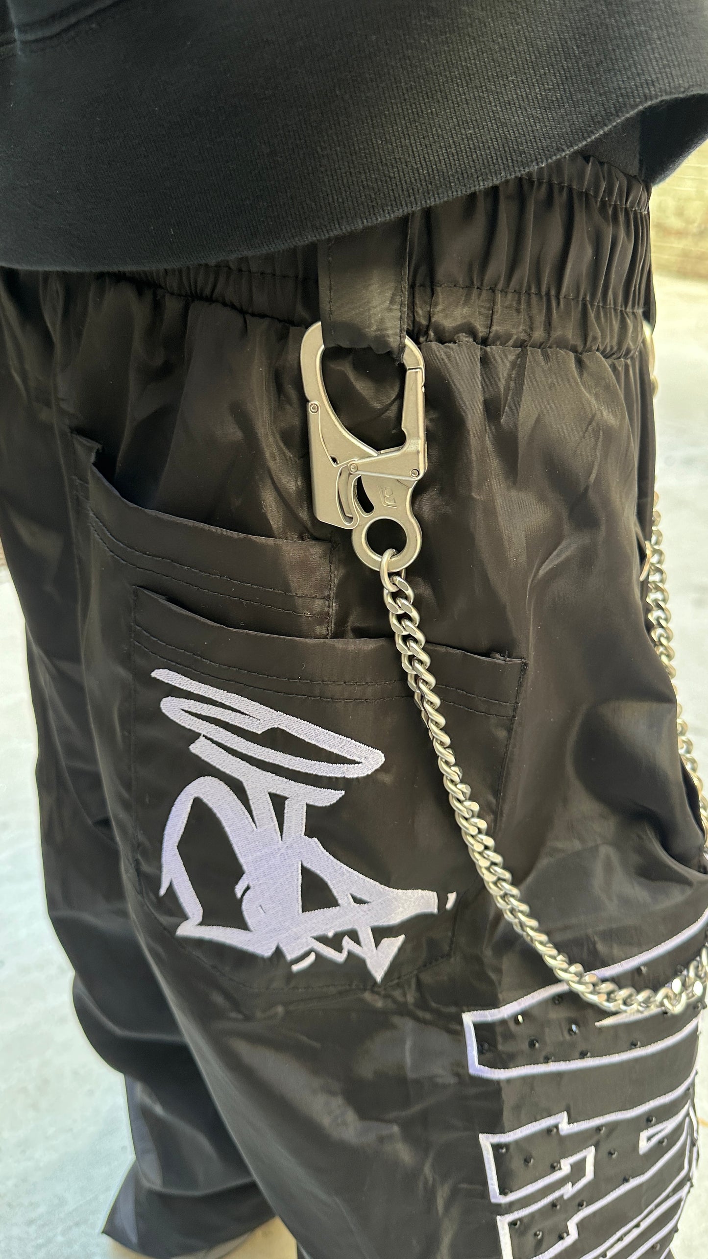 Unhinged Popstar Pants - Black