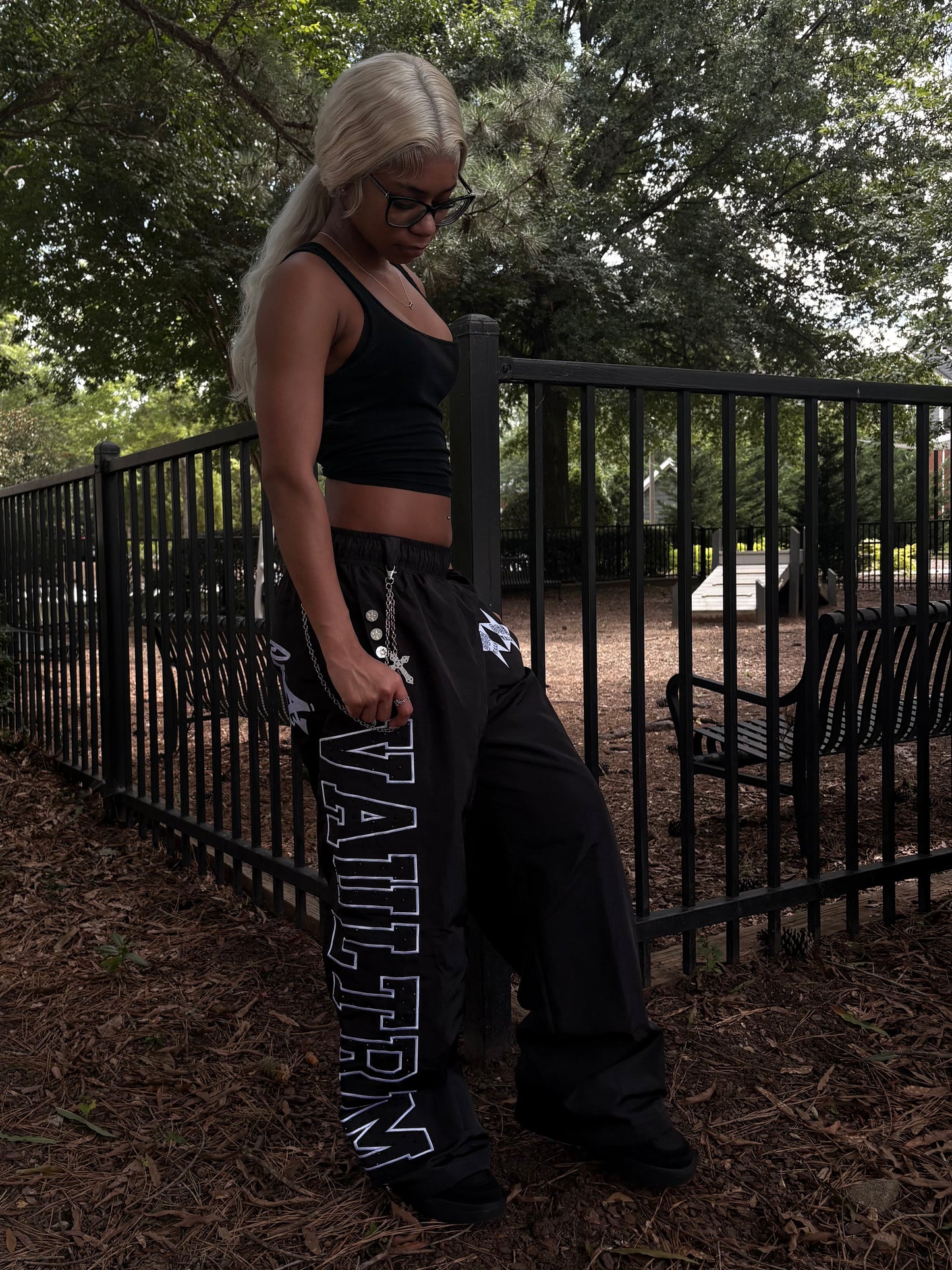Unhinged Popstar Pants - Black
